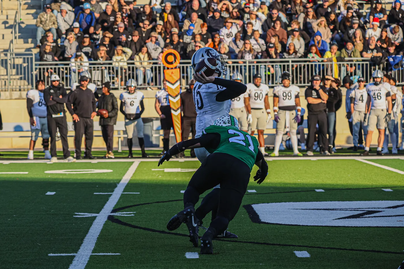 Varsity Football vs Denton Guyer — photo 11